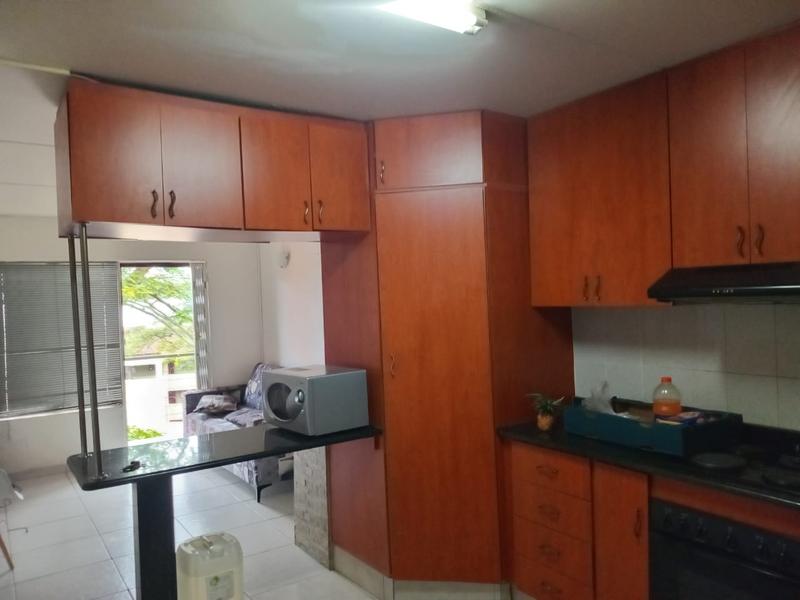 2 Bedroom Property for Sale in Montclair KwaZulu-Natal