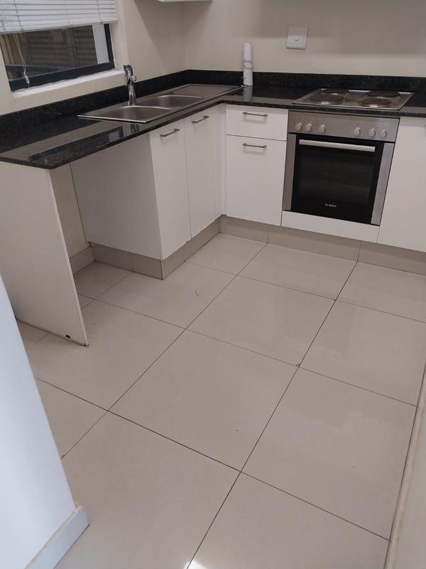 1 Bedroom Property for Sale in Umhlanga Ridge KwaZulu-Natal