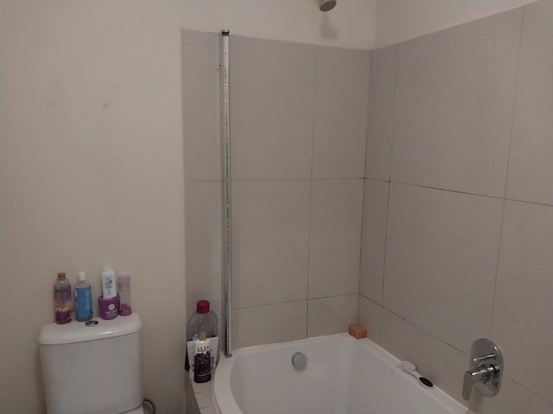 1 Bedroom Property for Sale in Umhlanga Ridge KwaZulu-Natal