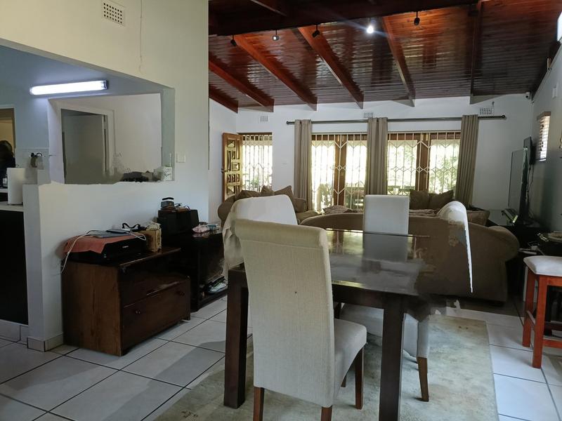 2 Bedroom Property for Sale in Pinetown KwaZulu-Natal