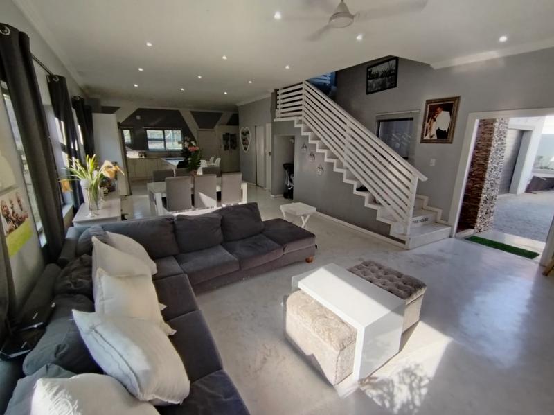 3 Bedroom Property for Sale in Izinga KwaZulu-Natal