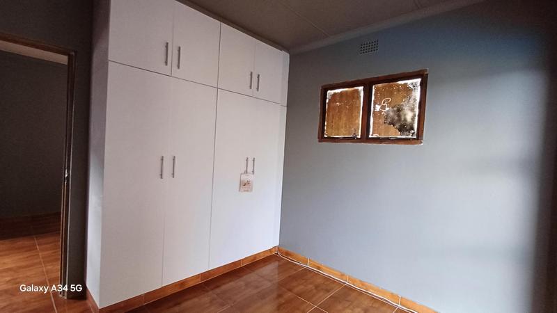 To Let 2 Bedroom Property for Rent in Burlington Heights KwaZulu-Natal
