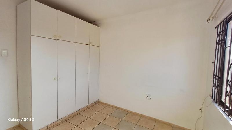 To Let 2 Bedroom Property for Rent in Silverglen KwaZulu-Natal
