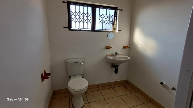 To Let 2 Bedroom Property for Rent in Silverglen KwaZulu-Natal