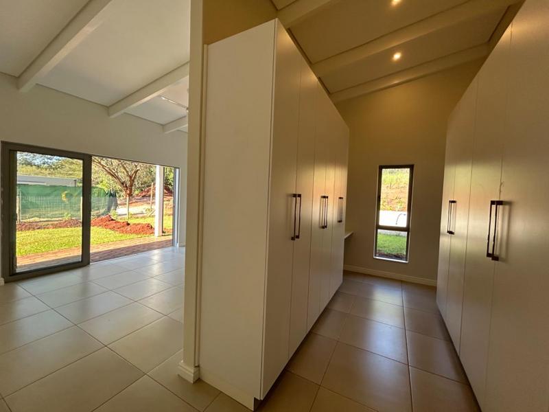 To Let 5 Bedroom Property for Rent in Zini River Estate KwaZulu-Natal