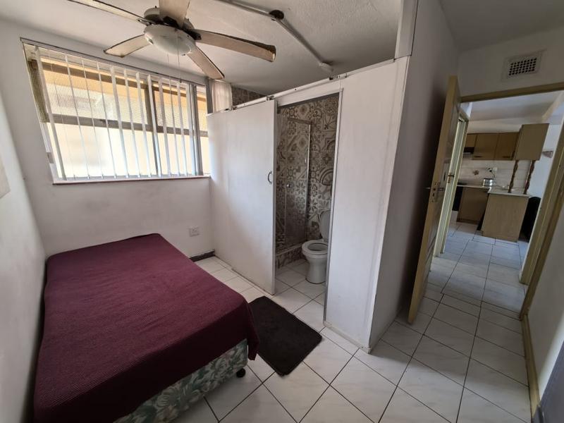To Let 2 Bedroom Property for Rent in Amanzimtoti KwaZulu-Natal