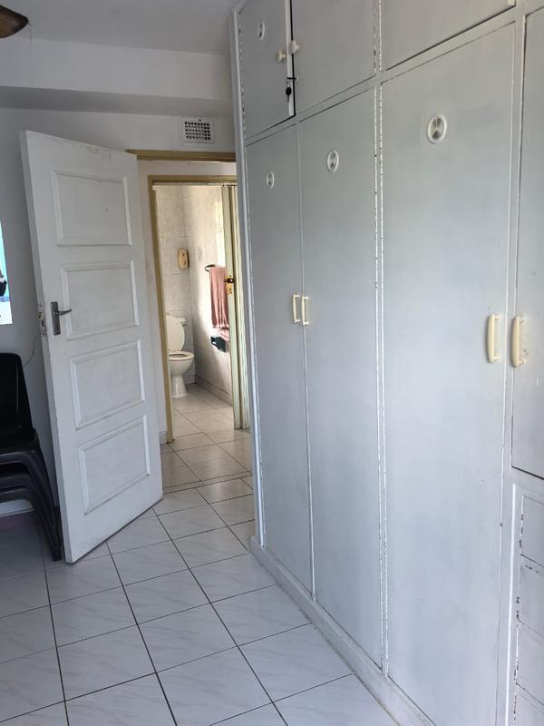 To Let 2 Bedroom Property for Rent in Amanzimtoti KwaZulu-Natal