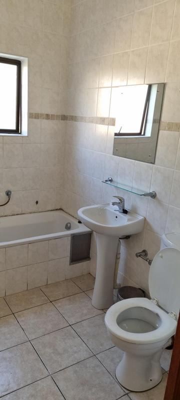 2 Bedroom Property for Sale in Margate Beach KwaZulu-Natal