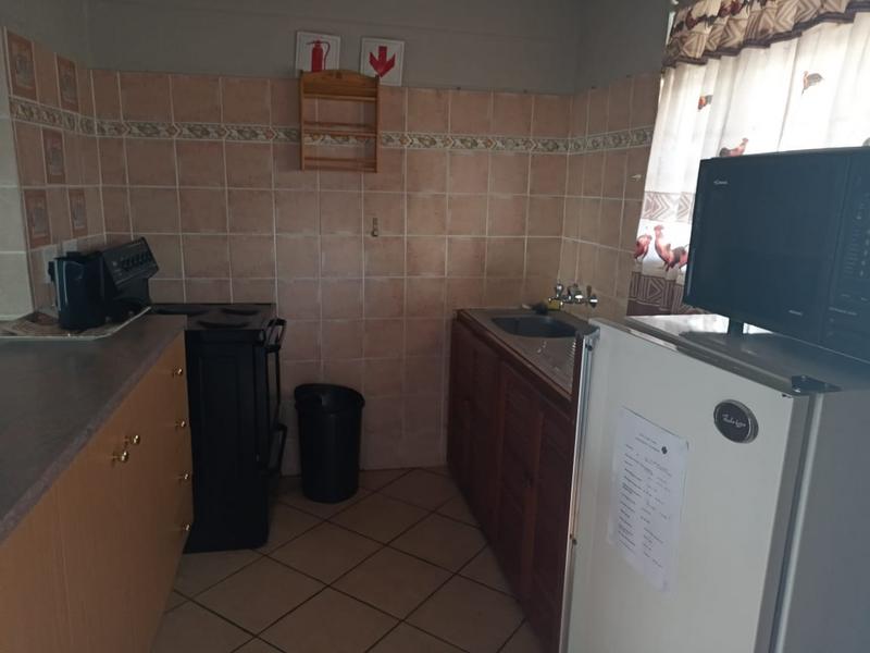 To Let 1 Bedroom Property for Rent in Marina Beach KwaZulu-Natal