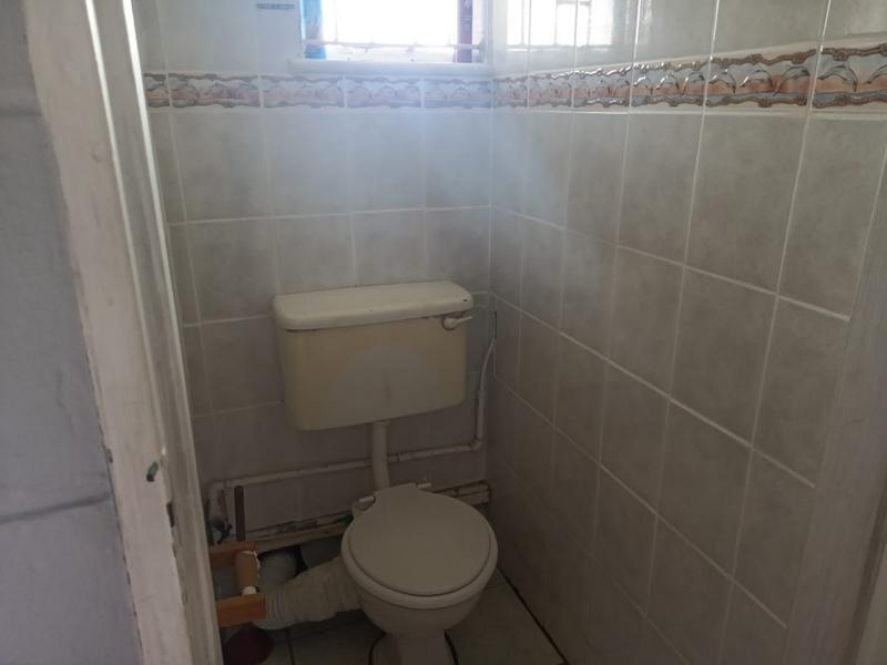 To Let 1 Bedroom Property for Rent in Marina Beach KwaZulu-Natal
