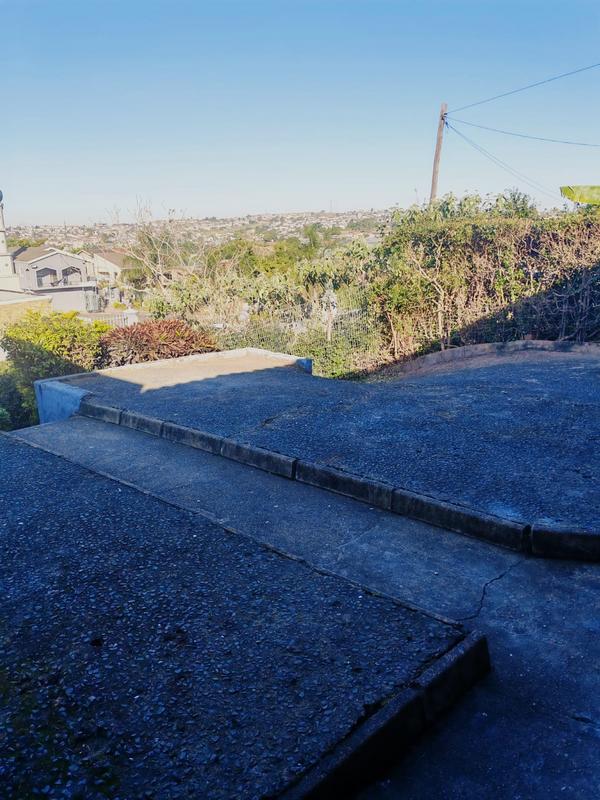 To Let 2 Bedroom Property for Rent in Caneside KwaZulu-Natal