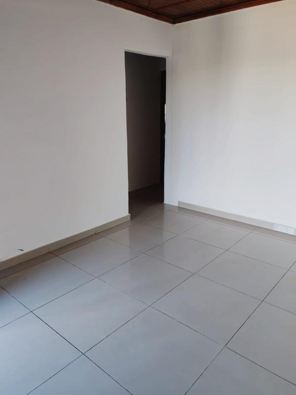 To Let 2 Bedroom Property for Rent in Caneside KwaZulu-Natal