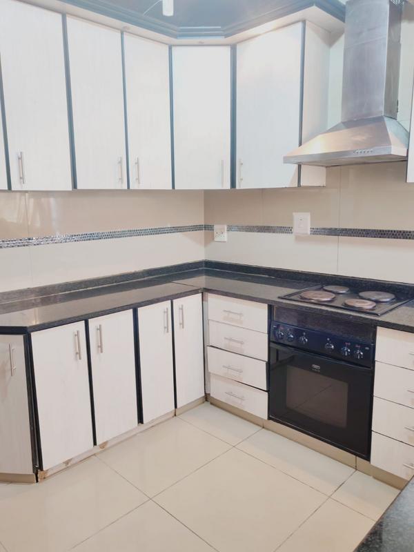 To Let 2 Bedroom Property for Rent in Caneside KwaZulu-Natal