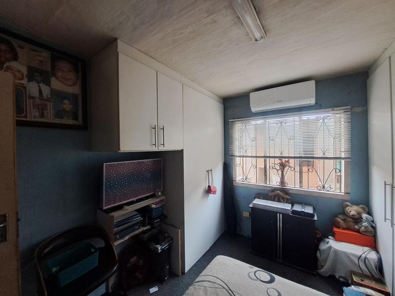 1 Bedroom Property for Sale in Palmview KwaZulu-Natal