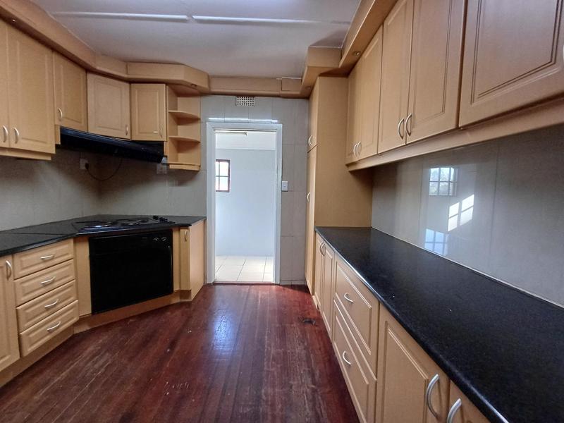 To Let 3 Bedroom Property for Rent in Athlone Park KwaZulu-Natal
