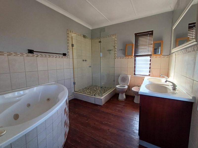 To Let 3 Bedroom Property for Rent in Athlone Park KwaZulu-Natal