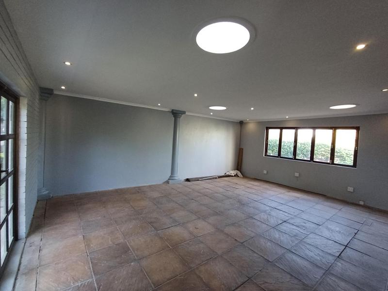To Let 3 Bedroom Property for Rent in Athlone Park KwaZulu-Natal