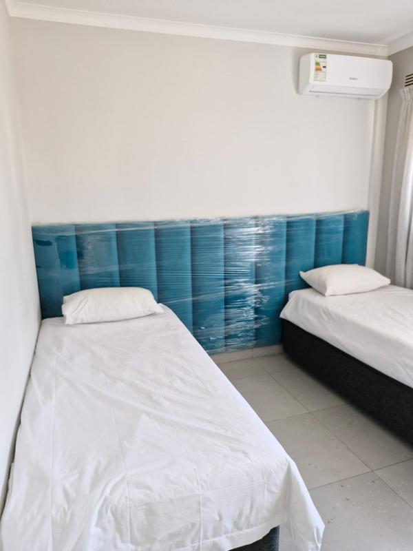 To Let 2 Bedroom Property for Rent in Umhlanga Rocks KwaZulu-Natal