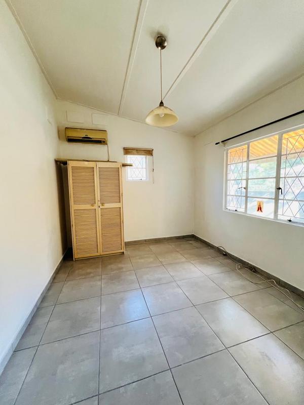 To Let 1 Bedroom Property for Rent in Pinetown KwaZulu-Natal