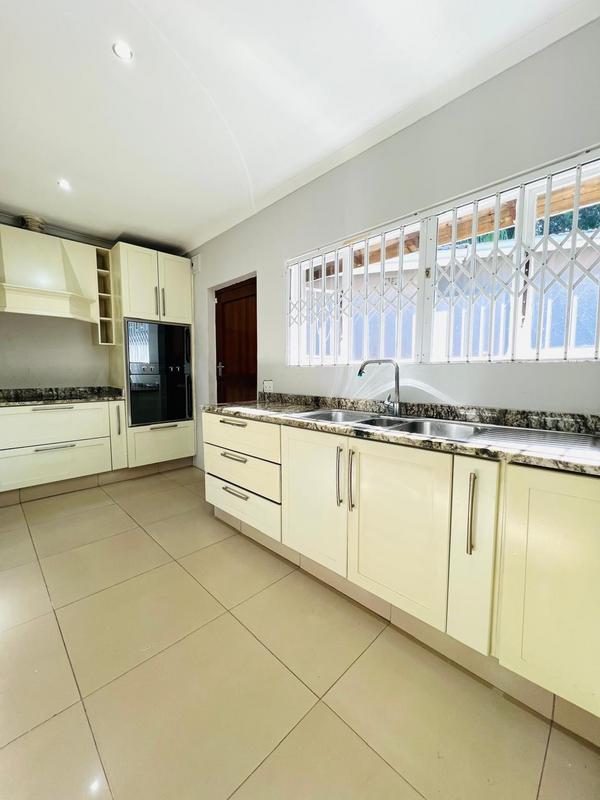 3 Bedroom Property for Sale in Farningham Ridge KwaZulu-Natal