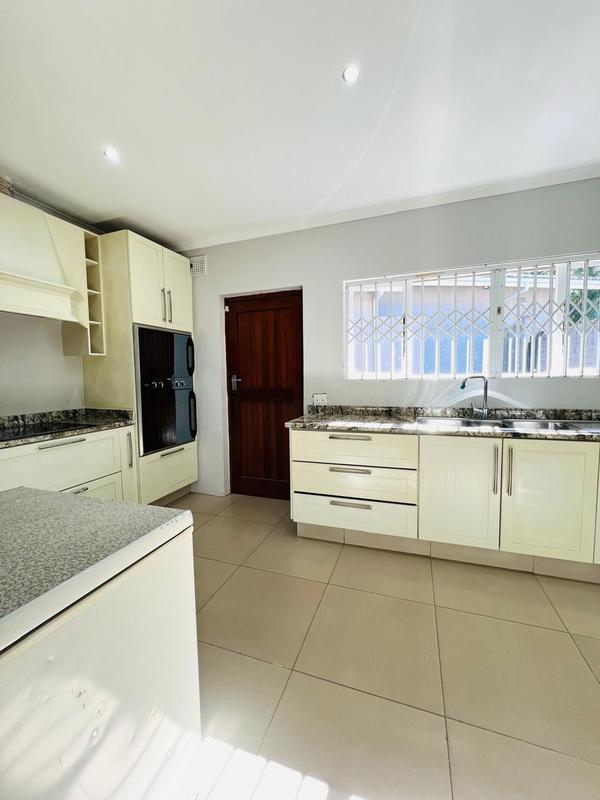 3 Bedroom Property for Sale in Farningham Ridge KwaZulu-Natal