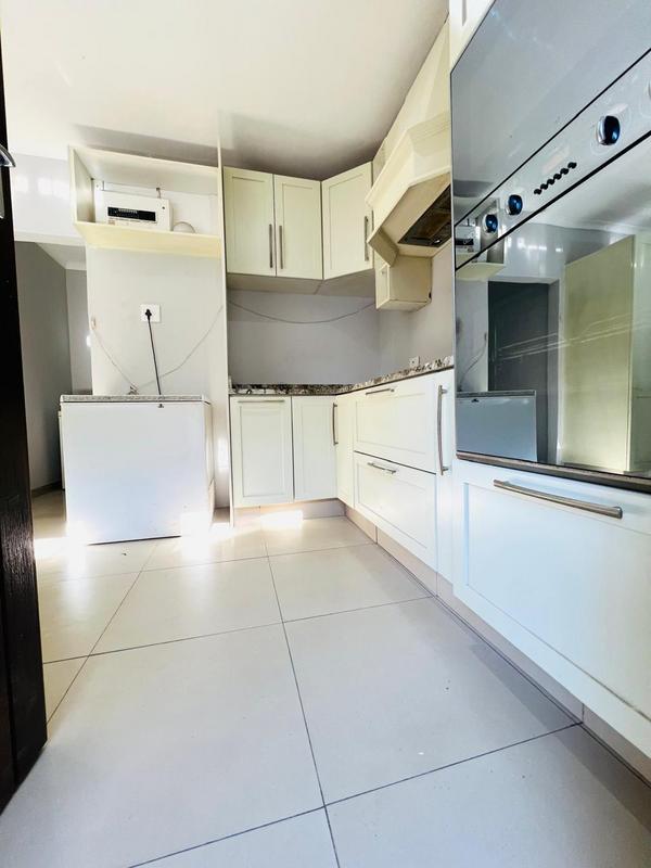 3 Bedroom Property for Sale in Farningham Ridge KwaZulu-Natal