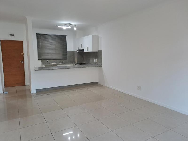 To Let 2 Bedroom Property for Rent in Westbrook KwaZulu-Natal
