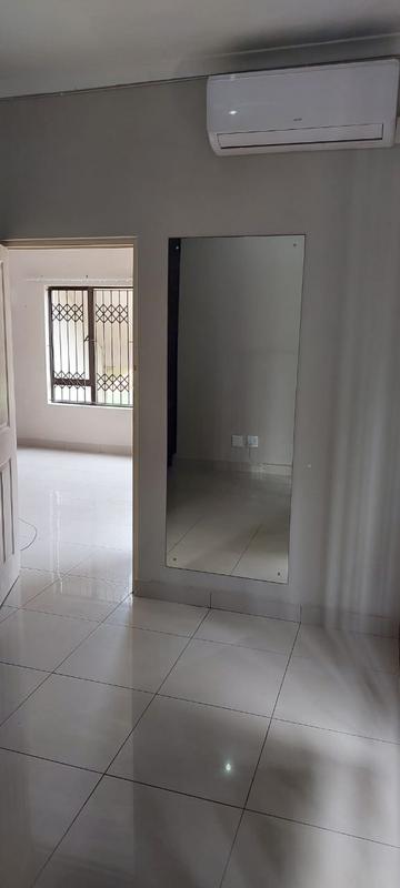 3 Bedroom Property for Sale in Winklespruit KwaZulu-Natal