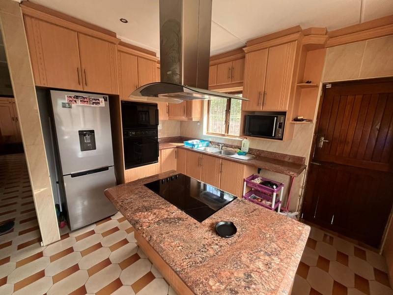 3 Bedroom Property for Sale in Burlington Heights KwaZulu-Natal