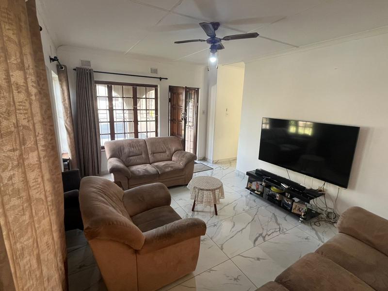 3 Bedroom Property for Sale in Burlington Heights KwaZulu-Natal