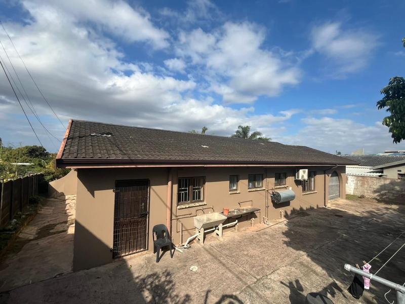 3 Bedroom Property for Sale in Burlington Heights KwaZulu-Natal