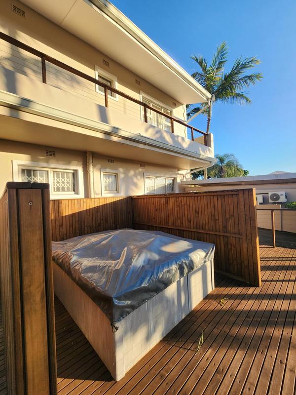 5 Bedroom Property for Sale in Sunningdale KwaZulu-Natal