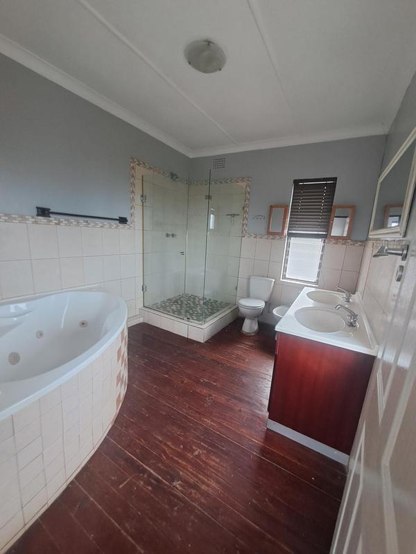 To Let 3 Bedroom Property for Rent in Durban North KwaZulu-Natal