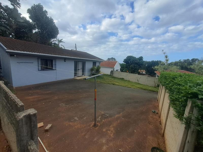 To Let 3 Bedroom Property for Rent in Durban North KwaZulu-Natal