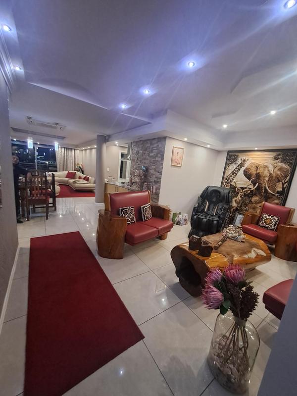 4 Bedroom Property for Sale in Umhlanga Rocks KwaZulu-Natal