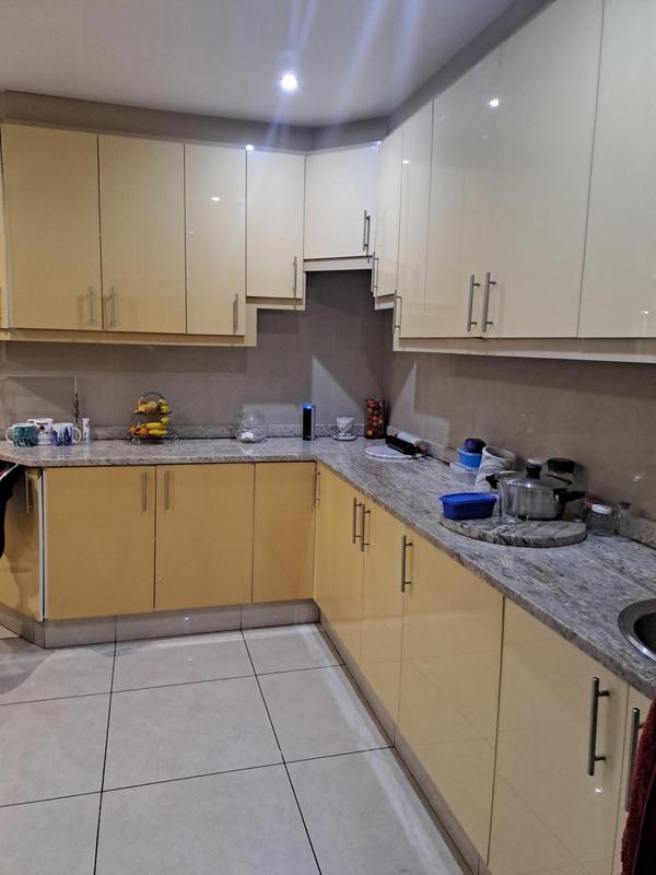 4 Bedroom Property for Sale in Umhlanga Rocks KwaZulu-Natal