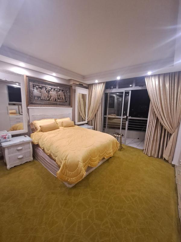 4 Bedroom Property for Sale in Umhlanga Rocks KwaZulu-Natal