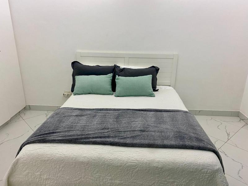 1 Bedroom Property for Sale in Umhlanga Rocks KwaZulu-Natal