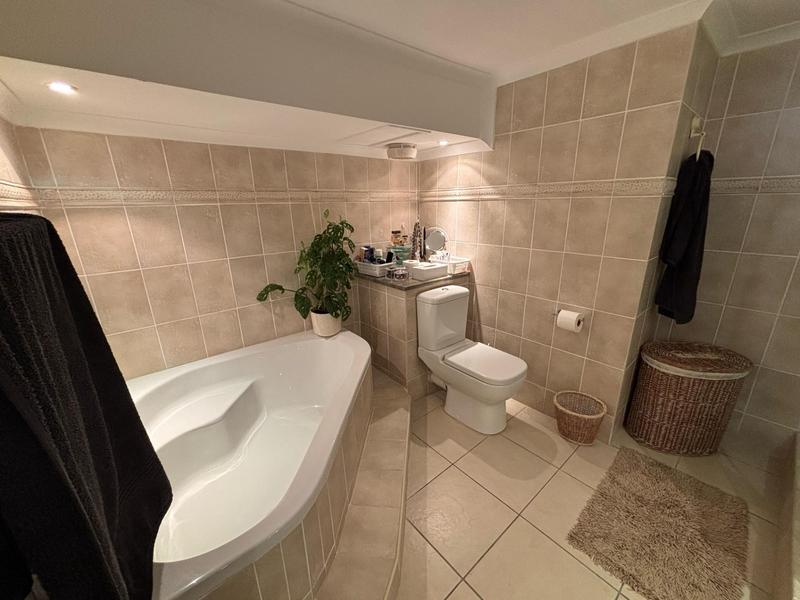 3 Bedroom Property for Sale in Umhlanga Rocks KwaZulu-Natal