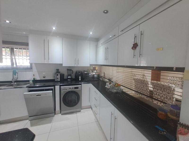 3 Bedroom Property for Sale in Umgeni Park KwaZulu-Natal