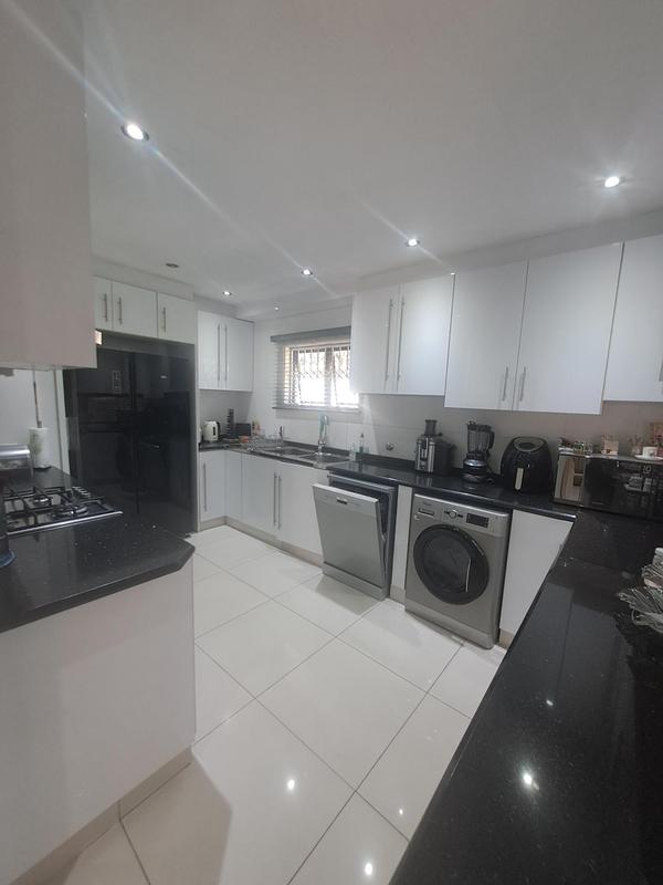 3 Bedroom Property for Sale in Umgeni Park KwaZulu-Natal