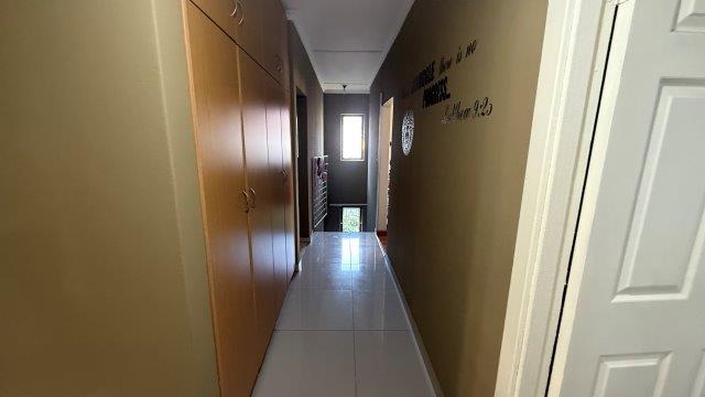 3 Bedroom Property for Sale in Silverglen KwaZulu-Natal