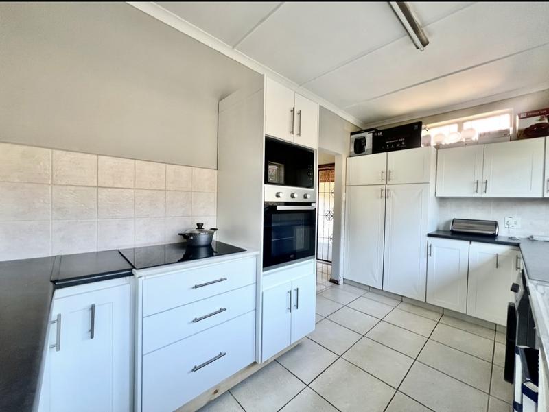 2 Bedroom Property for Sale in Pelham KwaZulu-Natal
