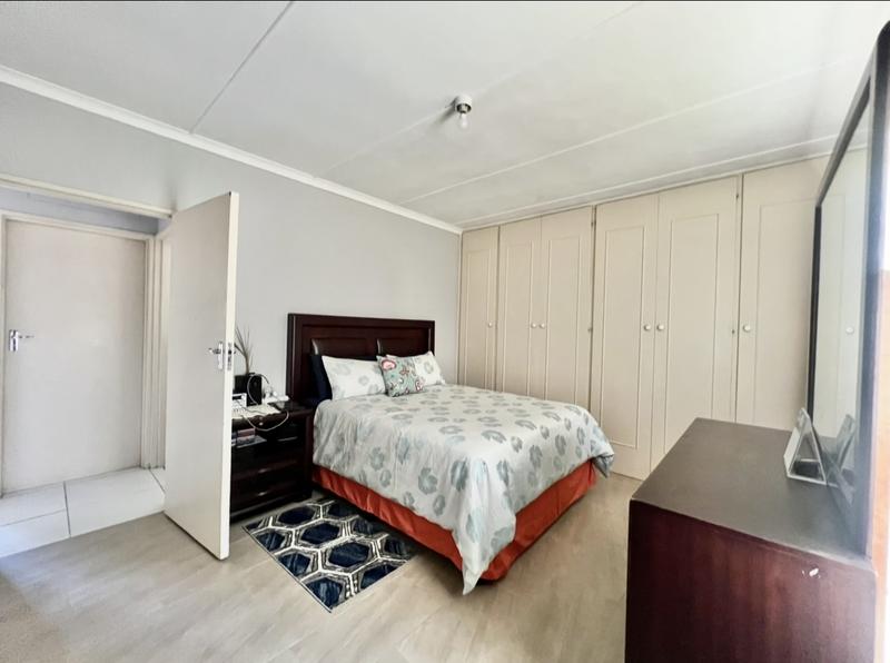 2 Bedroom Property for Sale in Pelham KwaZulu-Natal