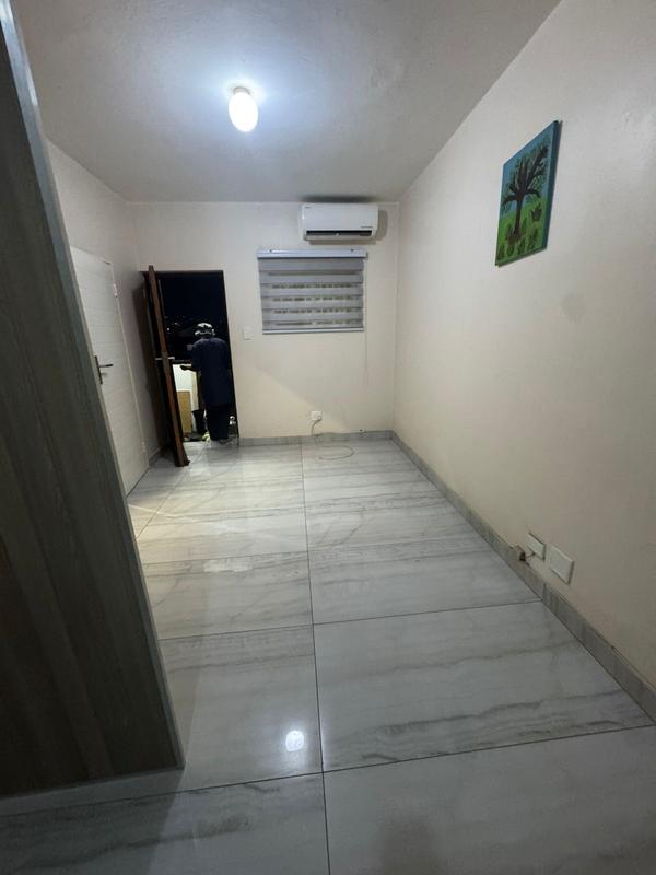 To Let 1 Bedroom Property for Rent in Sydenham KwaZulu-Natal