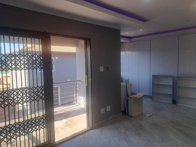 3 Bedroom Property for Sale in Longcroft KwaZulu-Natal