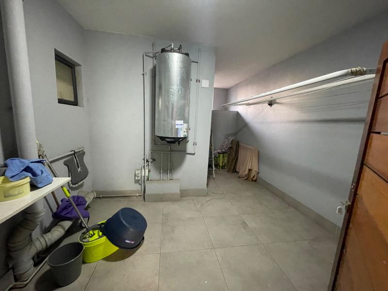 2 Bedroom Property for Sale in Umhlanga KwaZulu-Natal