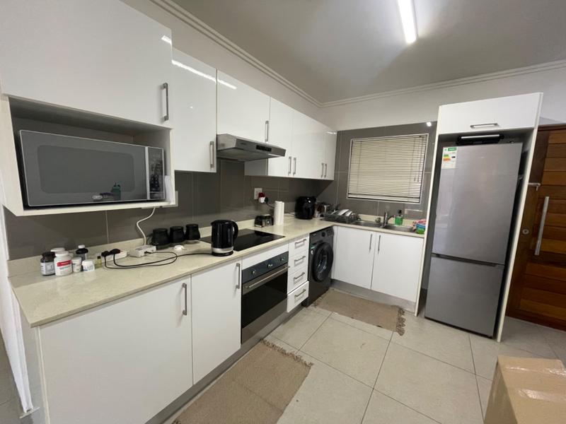 2 Bedroom Property for Sale in Umhlanga KwaZulu-Natal