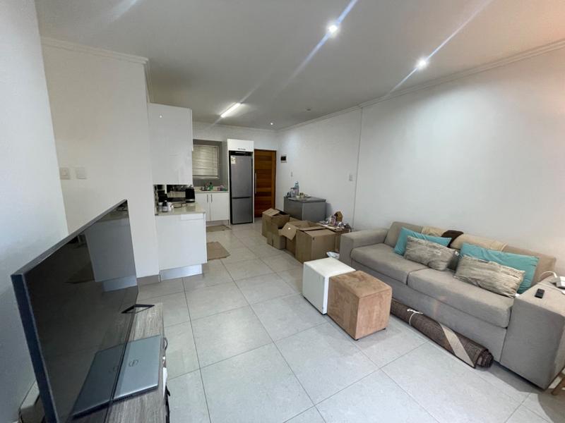 2 Bedroom Property for Sale in Umhlanga KwaZulu-Natal
