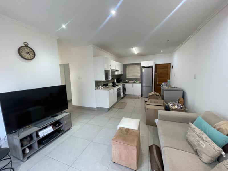 2 Bedroom Property for Sale in Umhlanga KwaZulu-Natal